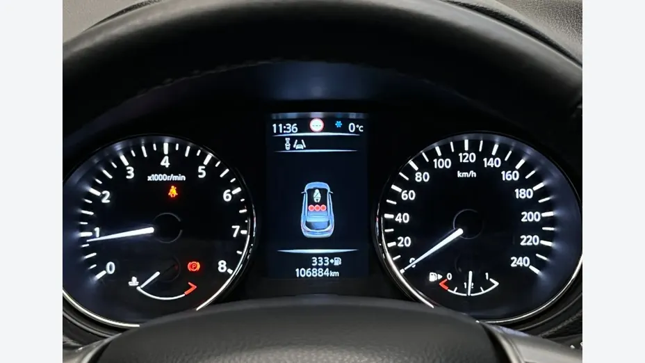 NISSAN Qashqai -