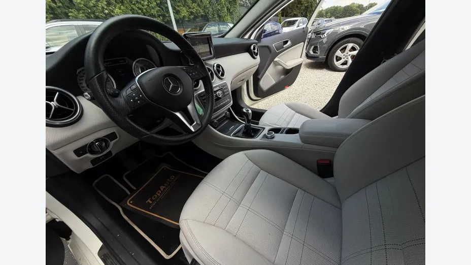 MERCEDES-BENZ A Klasa -