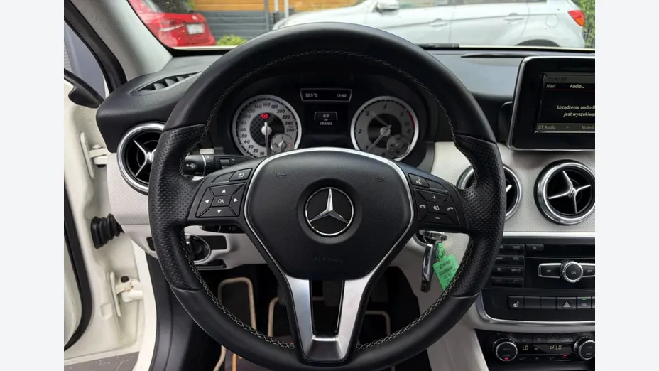 MERCEDES-BENZ A Klasa -