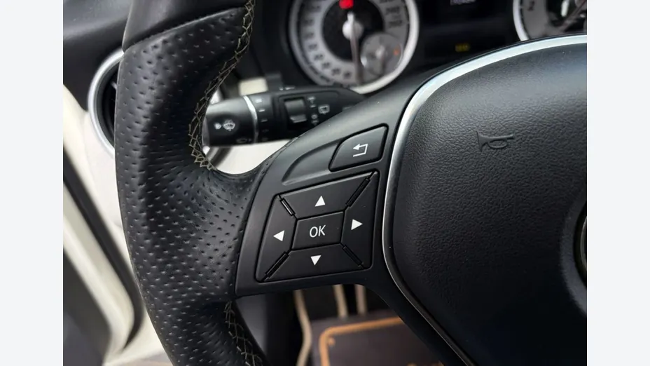 MERCEDES-BENZ A Klasa -
