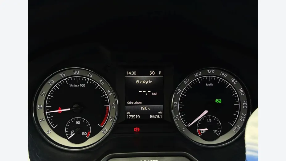 SKODA Octavia -