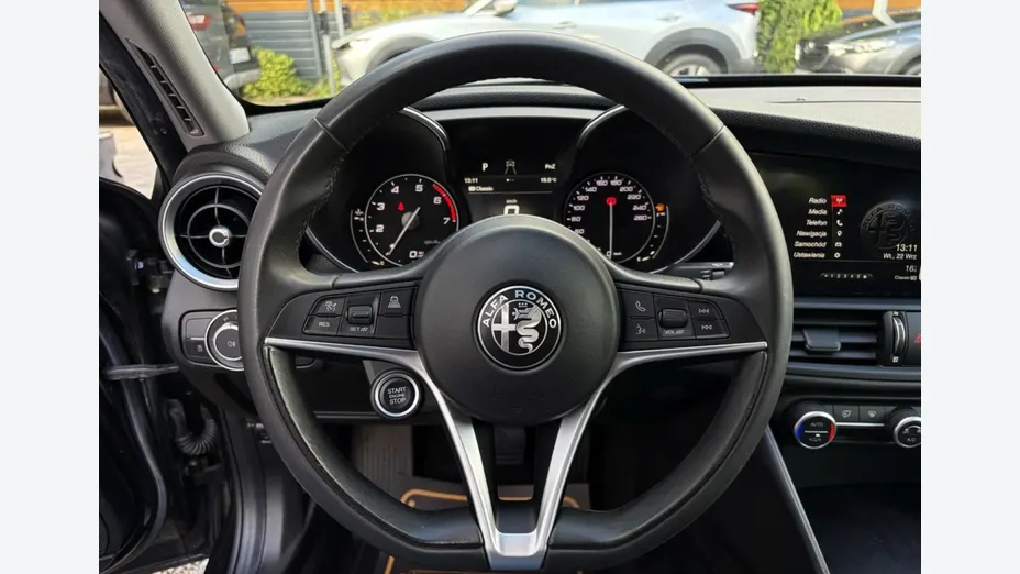 ALFA ROMEO Giulia -
