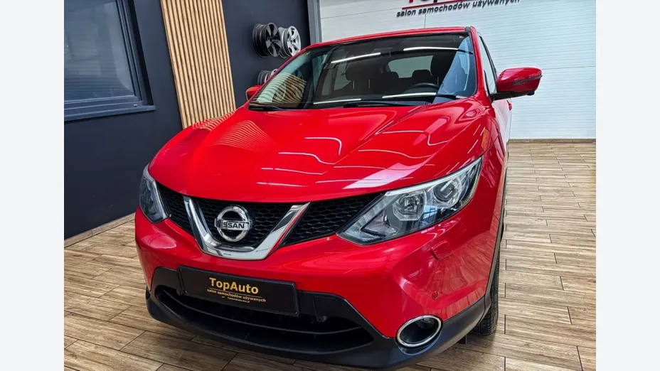 NISSAN Qashqai -