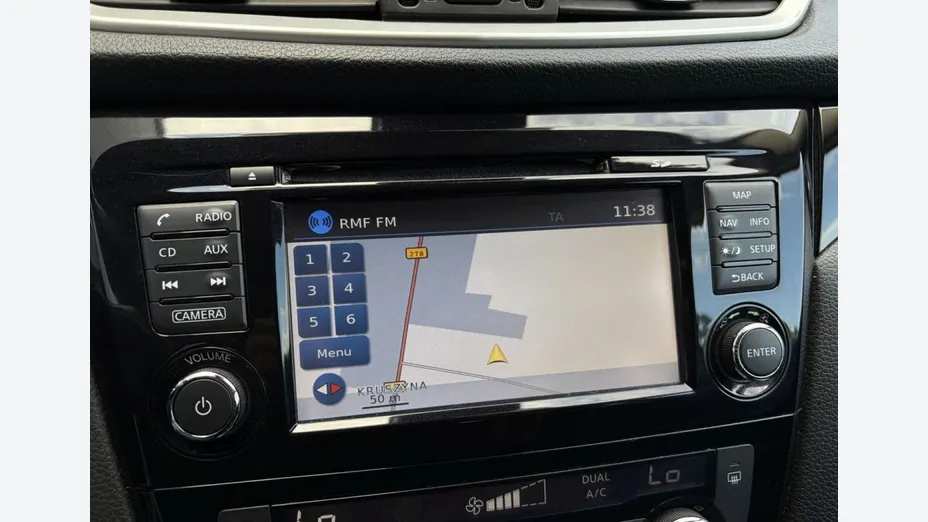 NISSAN Qashqai -