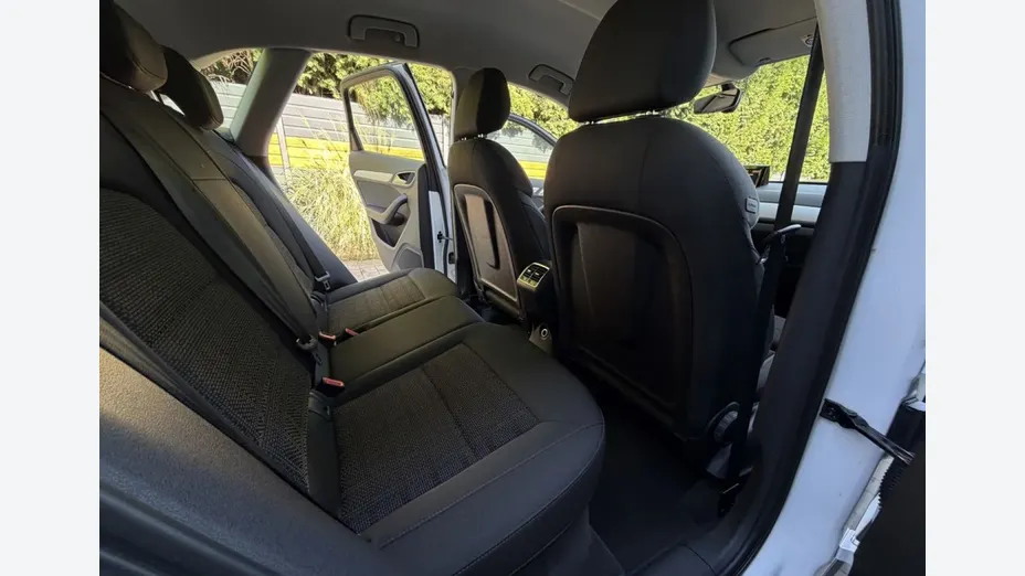 AUDI Q3 -