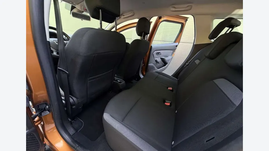 DACIA Duster -
