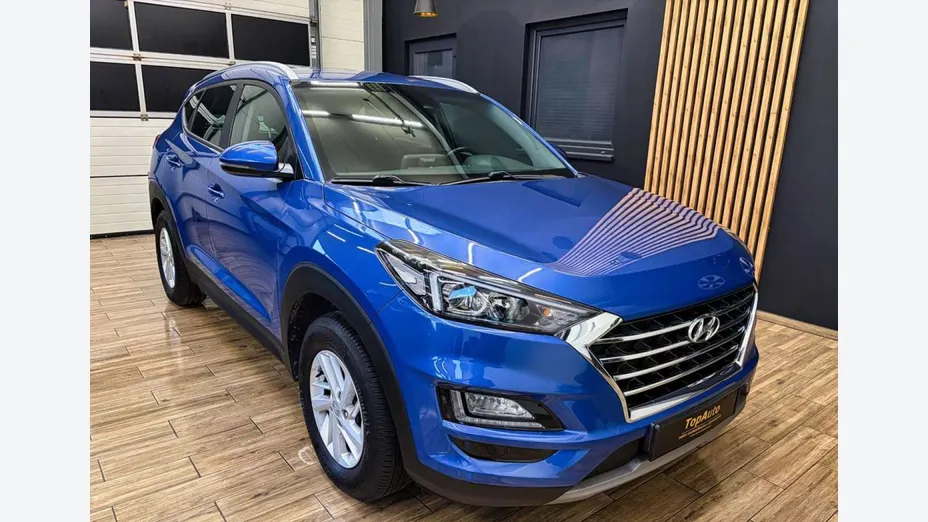 HYUNDAI Tucson -