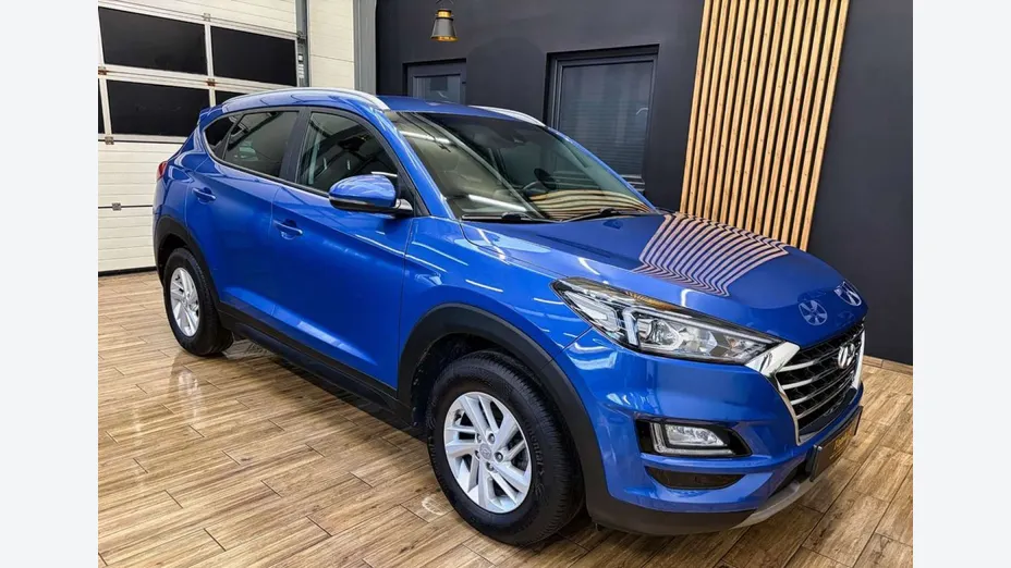 HYUNDAI Tucson -