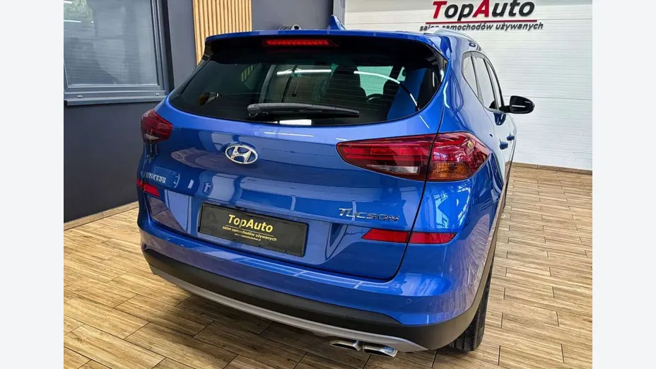 HYUNDAI Tucson -