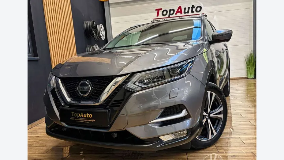 NISSAN Qashqai -