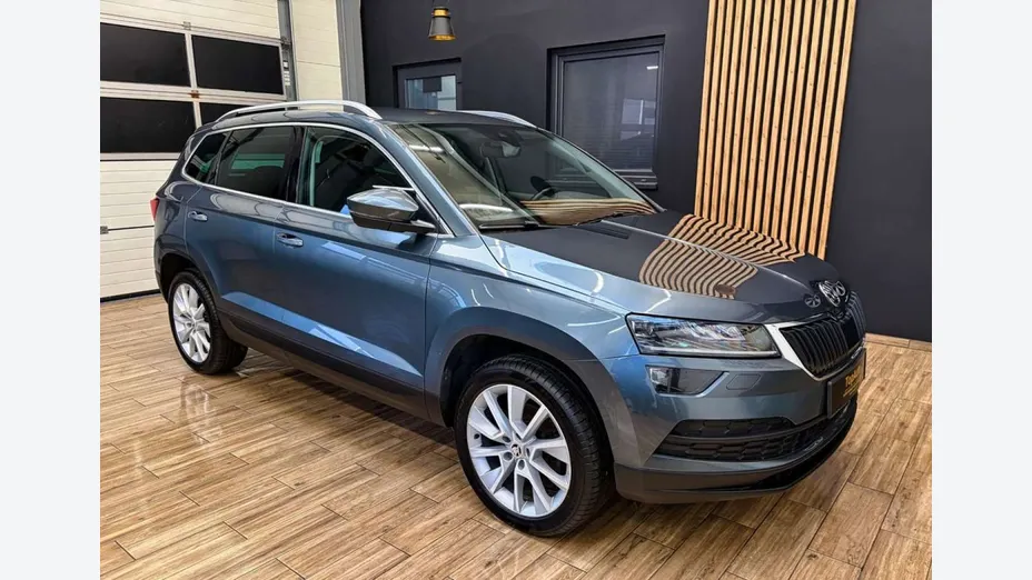 SKODA Karoq -