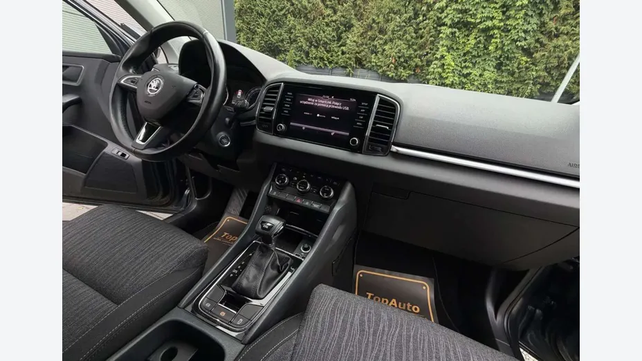 SKODA Karoq -