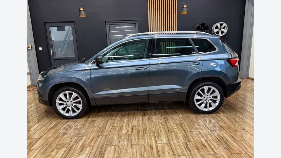 SKODA Karoq -