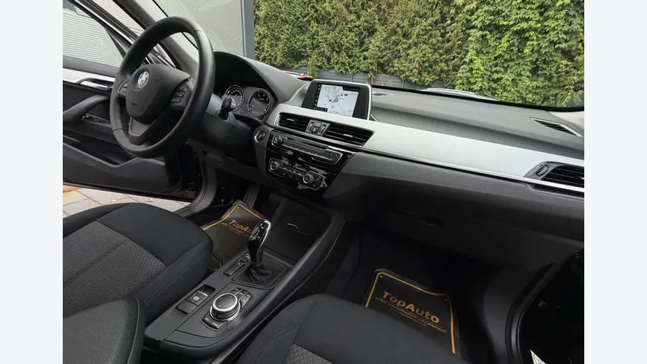 BMW X1 -