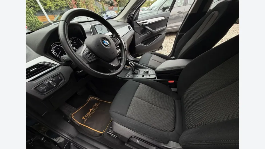 BMW X1 -