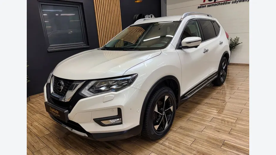 NISSAN X-Trail -