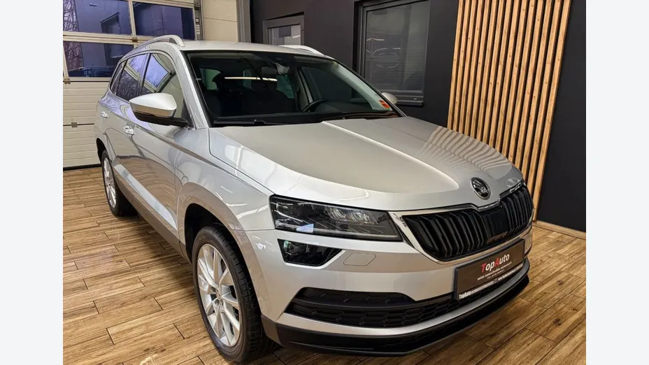 SKODA Karoq -