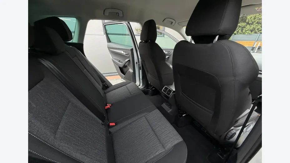 SKODA Karoq -