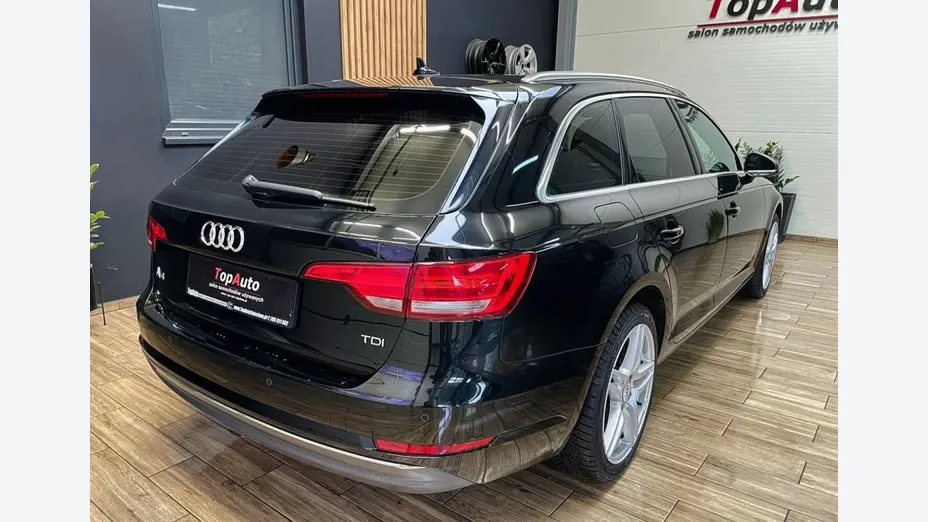 AUDI A4 Avant -
