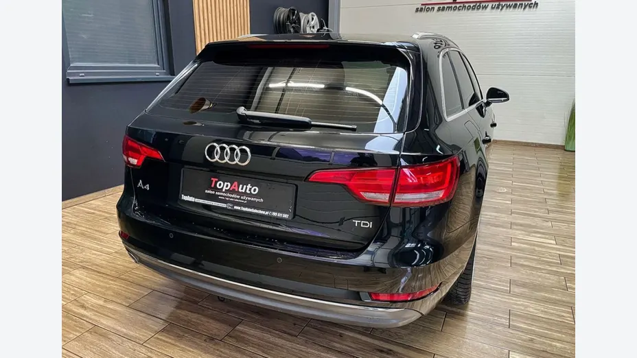 AUDI A4 Avant -