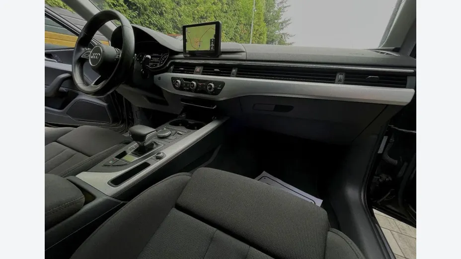 AUDI A4 Avant -