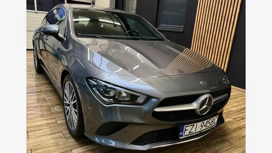 MERCEDES-BENZ CLA -