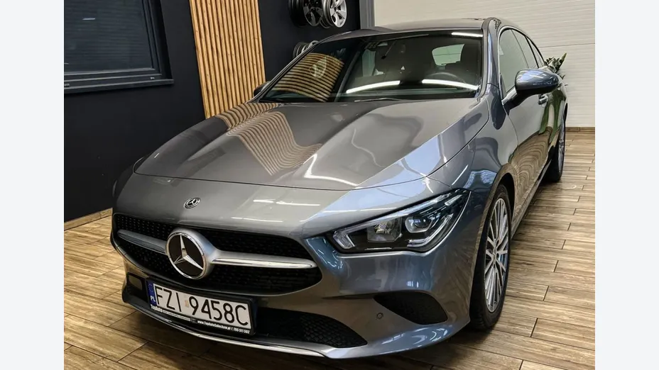 MERCEDES-BENZ CLA -