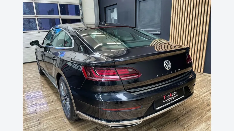 VOLKSWAGEN Arteon -