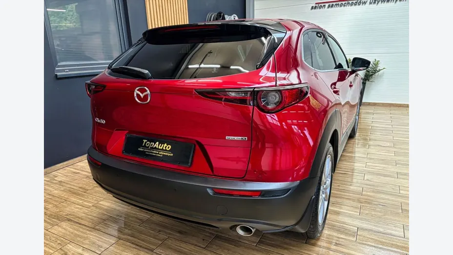 MAZDA CX-30 -
