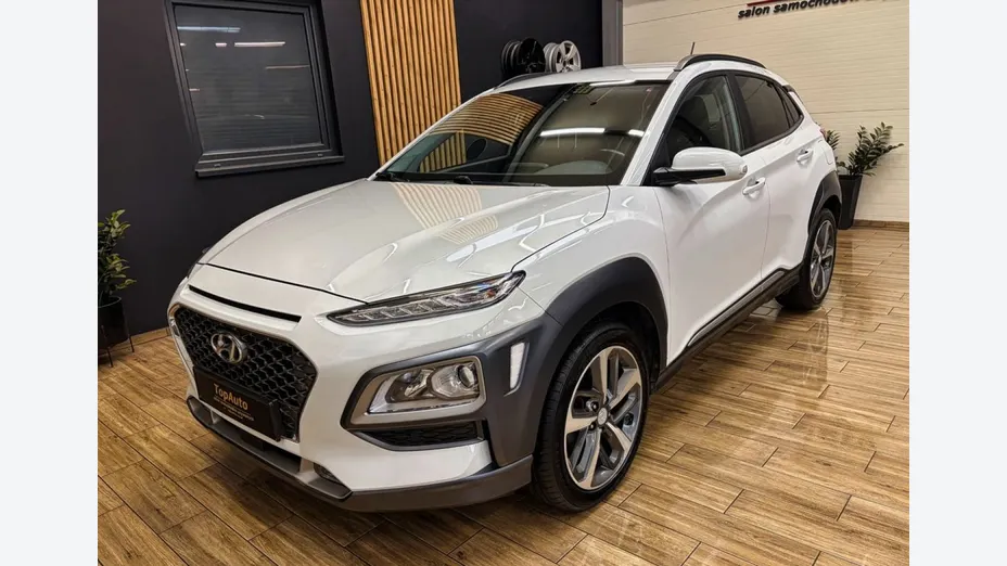 HYUNDAI Kona -