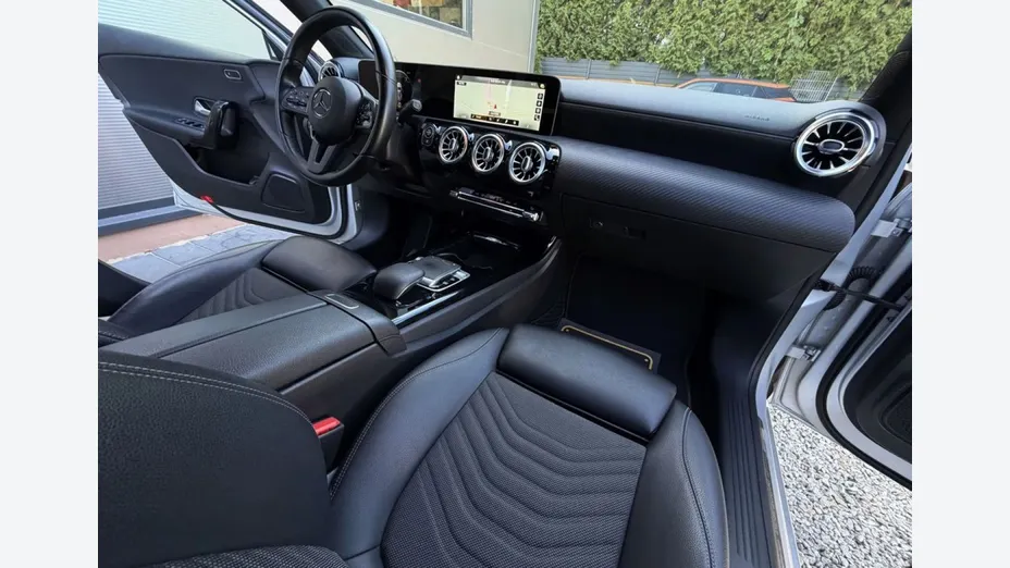 MERCEDES-BENZ A Klasa -