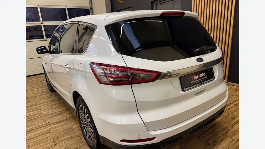 FORD S-MAX -