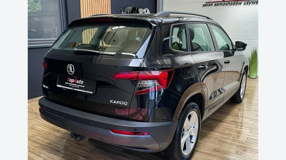 SKODA Karoq -