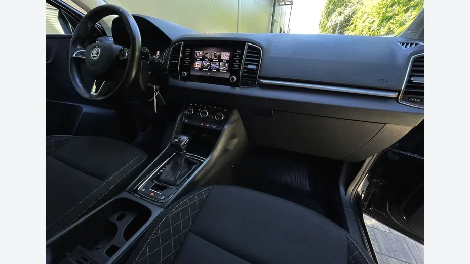 SKODA Karoq -