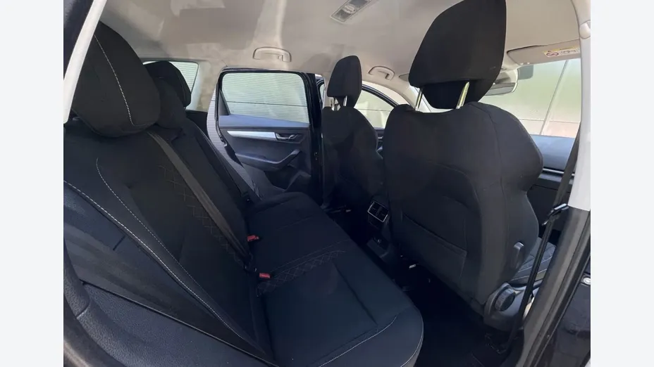 SKODA Karoq -
