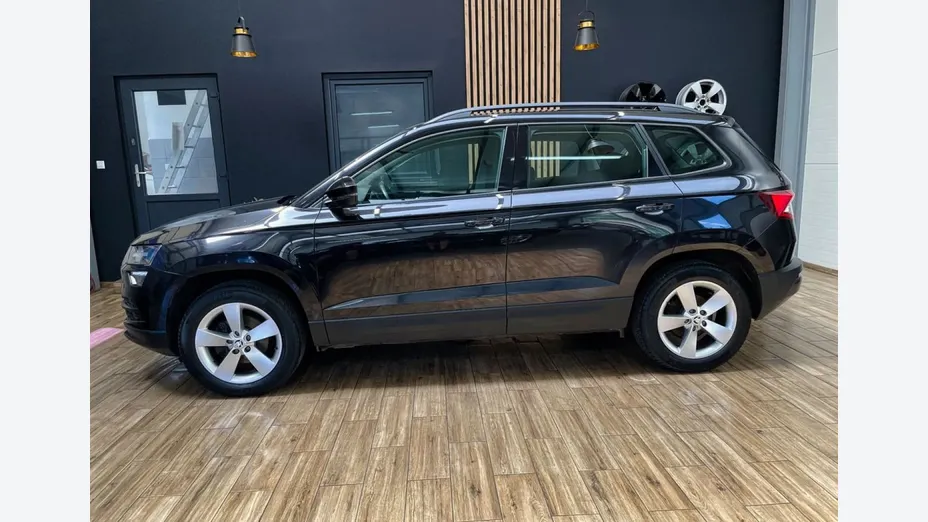 SKODA Karoq -