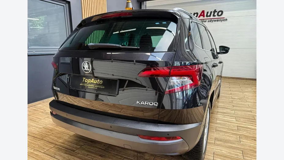 SKODA Karoq -