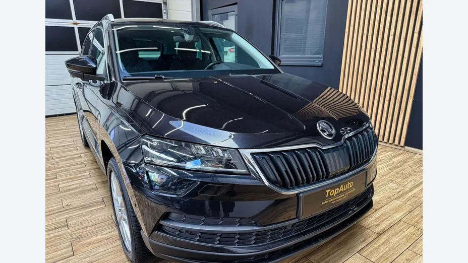 SKODA Karoq -