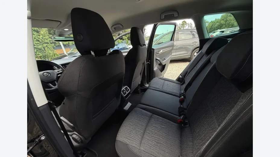 SKODA Karoq -
