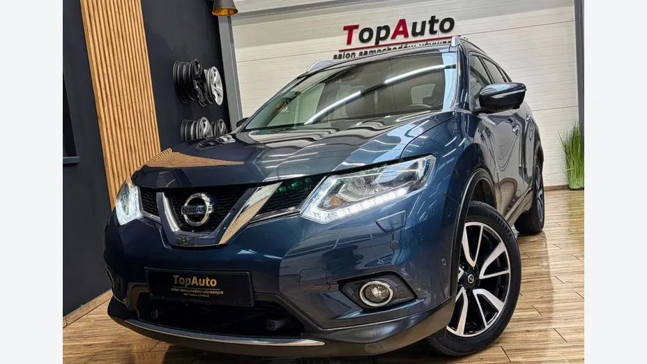 NISSAN X-Trail -