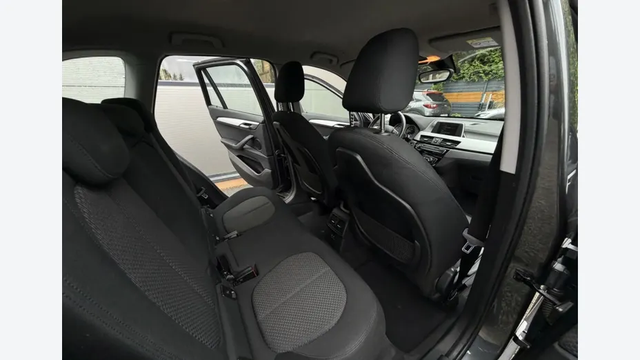 BMW X1 -