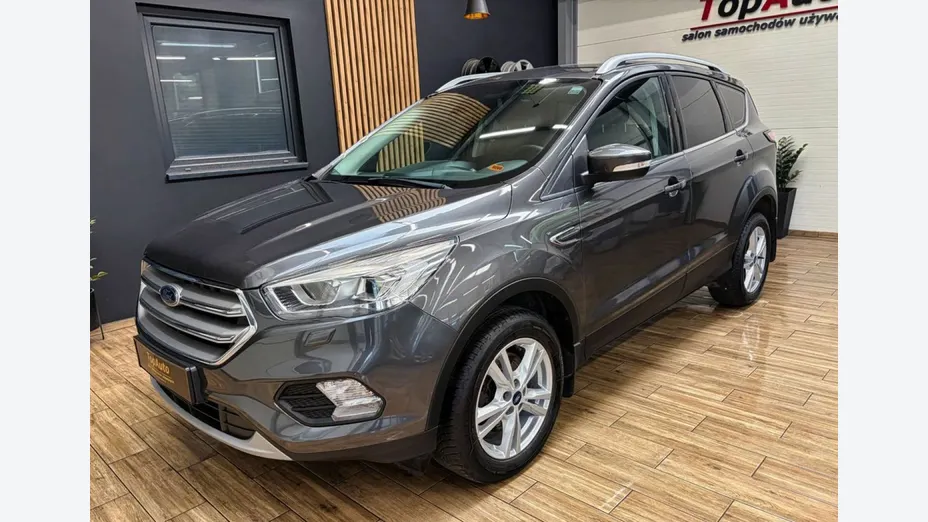 FORD Kuga -