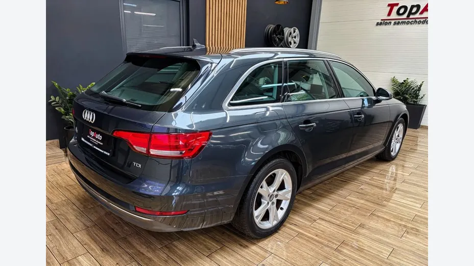 AUDI A4 Avant -