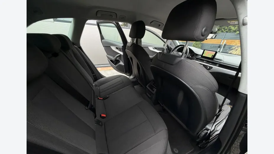 AUDI A4 Avant -