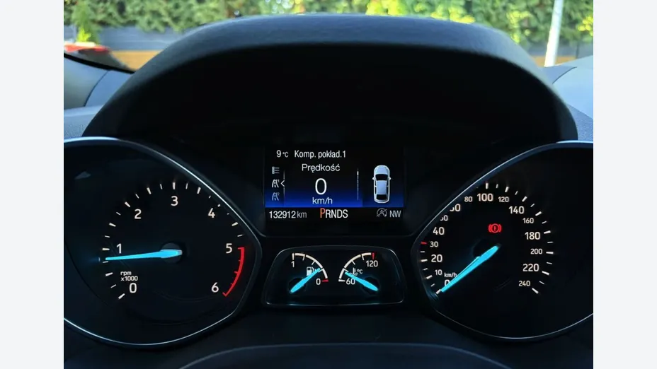 FORD Kuga -