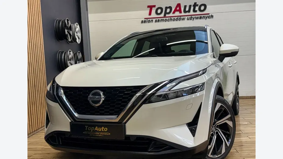 NISSAN Qashqai -