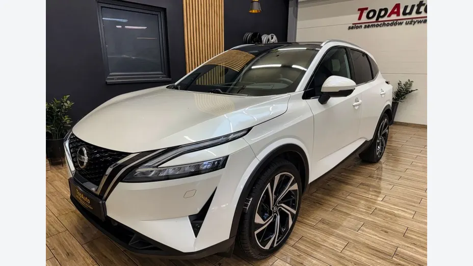 NISSAN Qashqai -