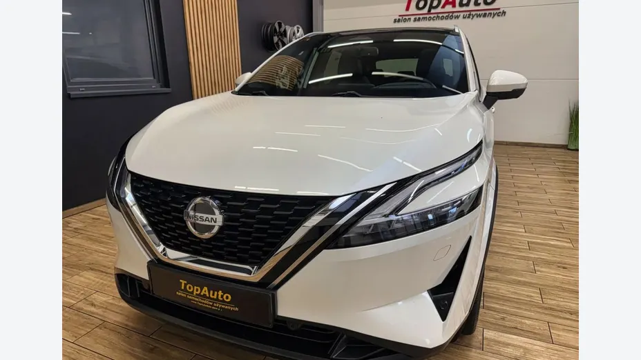 NISSAN Qashqai -