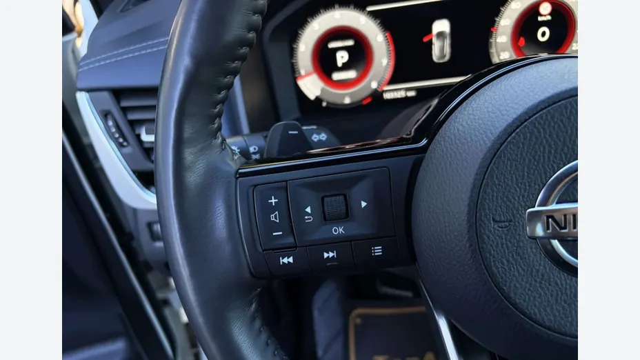 NISSAN Qashqai -