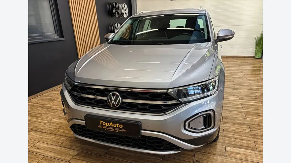 VOLKSWAGEN T-ROC -